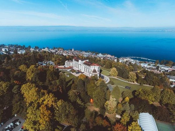 Comment rédiger une annonce immobilière efficace pour vendre son appartement à Evian les Bains ?